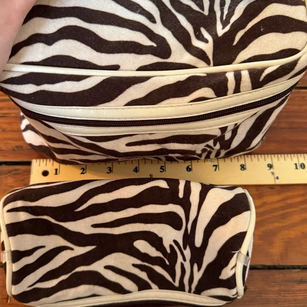 🧩 3/$20 Basics Brown Zebra Print Set of 2 Cosmetic Bag NWT